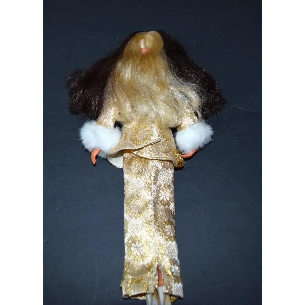 Vtg 1975 Barbie Gold Gown Evening Dress Doll Rare-rotating scalp blond brunette